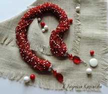Beaded necklace "Louise"